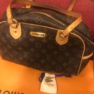 Authentic Louis Vuitton purse
